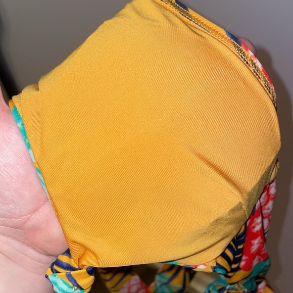 Aerie Yellow Orange Pineapple Tropical Wide Strap Scoop Bikini Top size M - Picture 13 of 13